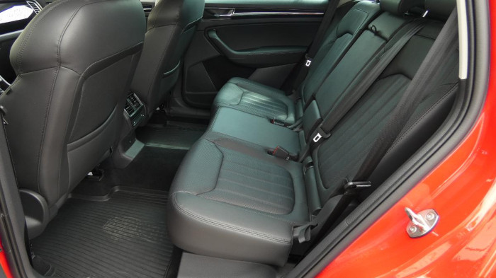 Škoda Kodiaq 2.0 TDI 147 kW L&K 4x4 DSG na operativní leasing