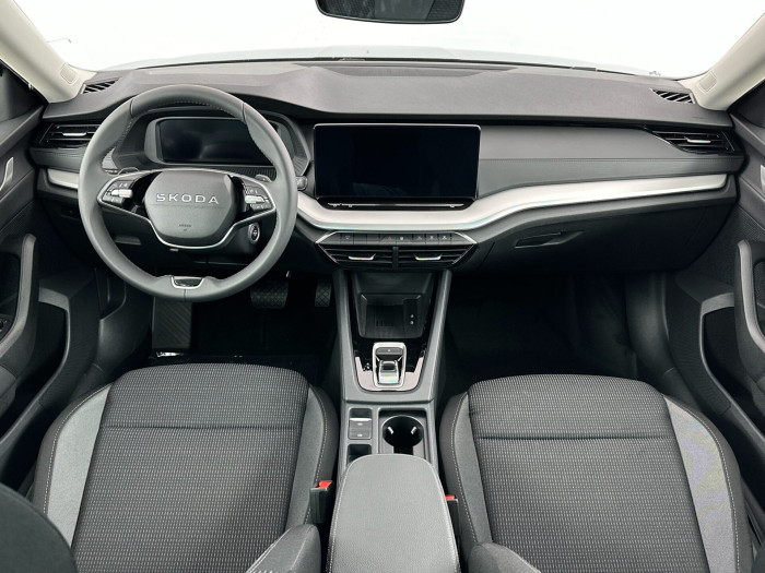 Škoda Octavia Selection 1,5 TSI Hybrid 110 kW DSG na operativní leasing
