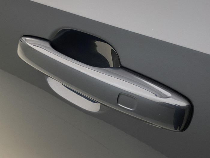 Volvo V90 T6 AWD Plug-in BRIGHT PLUS na operativní leasing