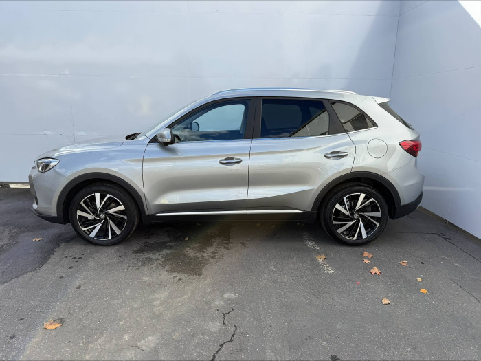 MG ZS Hybrid+ Exclusive AT 1,5 / 145kW na operativní leasing