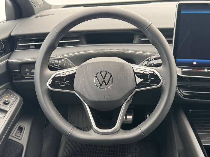 Volkswagen ID.7 Tourer Pro S People / 210kW na operativní leasing