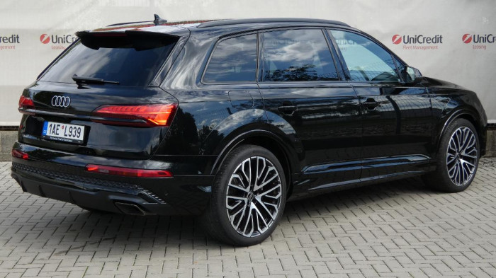 Audi Q7 50 TDI quattro Tiptronic S lin na operativní leasing
