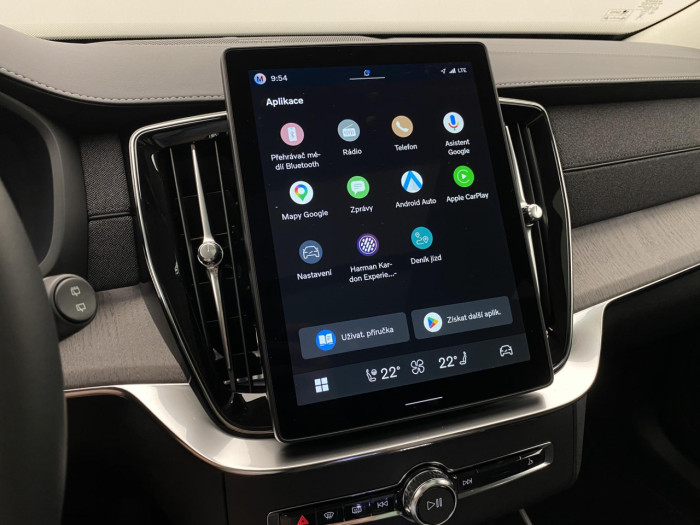 Volvo XC90 B5 AWD AUT DARK PLUS 7míst na operativní leasing