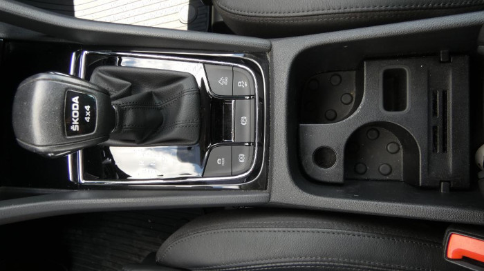 Škoda Kodiaq 2,0 TSI 140 kW L&K 4x4 DSG na operativní leasing