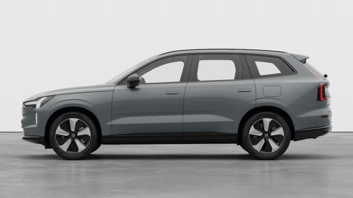 Volvo EX90 PURE ELECTRIC SINGLE PLUS 7m. na operativní leasing