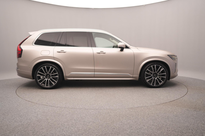 Volvo XC90 B5 AWD AUT BRIGHT ULTRA 7míst na operativní leasing